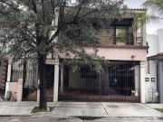 CASA EN VENTA EN BOSQUES DE LAS CUMBRES inversionista