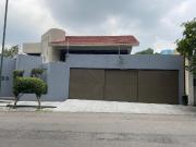 CASA EN VENTA EN BOSQUES DE LAS LOMAS