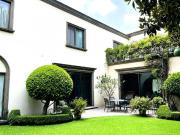 CASA EN VENTA EN BOSQUES DE LAS LOMAS