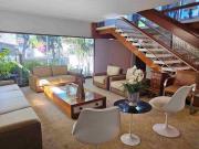 Casa en Venta en Bosques de las Lomas