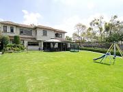 Casa en venta en Bosques de las Lomas, Cancún, Ciudad de...