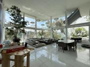 CASA EN VENTA EN BOSQUES DE LAS LOMAS REMODELADA...