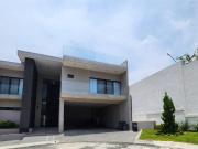 Casa en venta en Bosques de las Misiones, Santiago,...