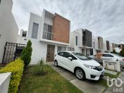 Casa en venta en Bosques de, San Juan del Río, Querétaro