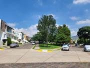 CASA EN VENTA EN BOSQUES DE SANTA ANITA