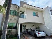 CASA EN VENTA EN BOSQUES DE SANTA ANITA, TLAJOMULCO DE...