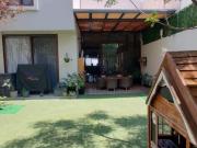 CASA EN VENTA EN BOSQUES DEL REFUGIO CON TERRAZA,...