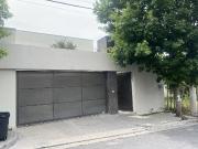 CASA EN VENTA EN BOSQUES DEL VALLE