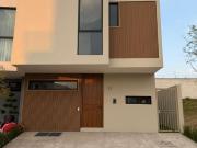 CASA EN VENTA EN BOSQUES VALLARTA