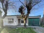CASA EN VENTA EN BRAGADO A REFACCIONAR CASA EN VENTA EN BRAGADO A REFACCIONAR