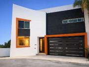 Casa en venta en Brisas de Valle Alto, Monterrey, Nuevo León