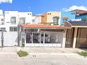 ¡Casa en venta en Brisas del Lago, León, Gto.!