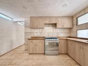 CASA EN VENTA EN BRITANIA LA CALERA RESIDENCIAL, ZONA LA...