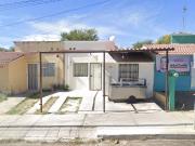 CASA EN VENTA EN BUENAS CONDICIONES. CIMA DEL SOL,...