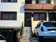 Casa en venta en Buenos Aires Frente estación Tranvía