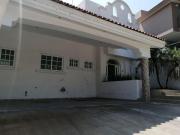 Casa en Venta en Bugambilias 2 sección, Zapopan