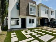 Casa en Venta en Bugambilias Country Zapopan