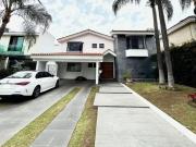 Casa en Venta en Bugambilias, Zapopan, Jalisco Casa en Venta en Bugambilias, Zapopan, Jalisco