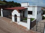 Casa en Venta en Burocratas con Vistas Panorámicas y...