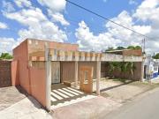Casa en venta en C. 35, Col. San Nicolás Nte. 97147...