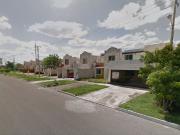 Casa en venta en C. 98, Fraccionamiento Las Américas,...