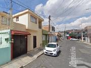 Casa en Venta en C. Epigmenio de la Piedra, Barrio de...