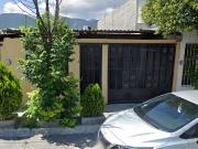 Casa en Venta en C. Los Agaves, Loma Linda, 25016...