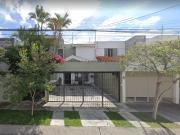 Casa en venta en C. Prado de los Álamos, Prados Tepeyac,...