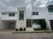 Casa en Venta en Ca?ada del Refugio Norte Le?n...