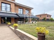 Casa en venta en Cabrera de Mar. Calma paz y...
