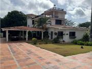 Casa en venta en cabudare al lado de Traki