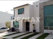 CASA EN VENTA EN CACALOMACAN 3