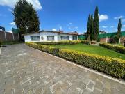 Casa en venta en Cacalomacán Centro, Toluca, México