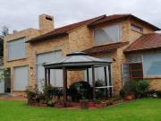 Casa En Venta En Cajica En Camino De Chunugua V336988