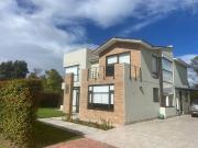 Casa En Venta En Cajica En. V200046