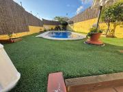 Casa pareada en venta en calle Mare de la Cova,...