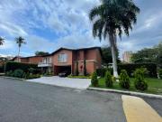 Casa En Venta En Cali En Pance V245420