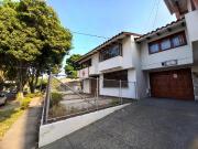 Casa En Venta En Cali En Urbanizacion La Flora V200100