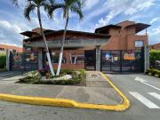 Casa En Venta En Cali En Urbanizacion San Joaquin V304622