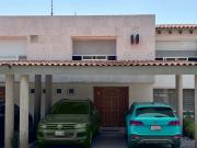 CASA EN VENTA EN CALIMAYA