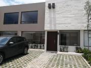 Casa en Venta en Calimaya Residencial Lomas Virreyes