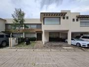 Casa En Venta En Calimaya Residencial Valle De Las Fuentes
