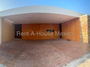 Casa en Venta en calle 20 Tablaje, Conkal RU 25 3063