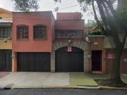 Casa en Venta en Calle Abasolo 122 Colonia del Carmen,...