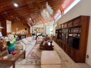 Casa en Venta en calle cerrada, Fuente de Leones,...