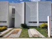 Casa en venta en calle Circuito Bahamas, col....