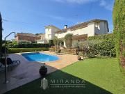 Casa en venta en calle De Can Duran, Canovelles, de 250...