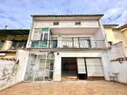 Casa adosada en venta en calle De Sant Antoni, Torelló,...