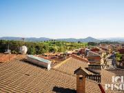 Casa adosada en venta en calle Del Ferrol, Rubí, de 279...