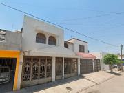 Casa en Venta en Calle Fontaneros de Echeveste, Col....